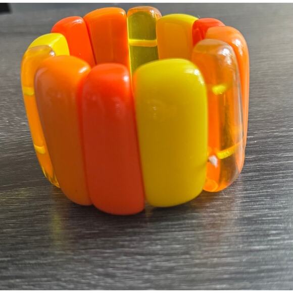 Vintage 1960s Orange Yellow Lucite 2" Wide Stretchy Bangle Bracelet - Picture 5 of 7